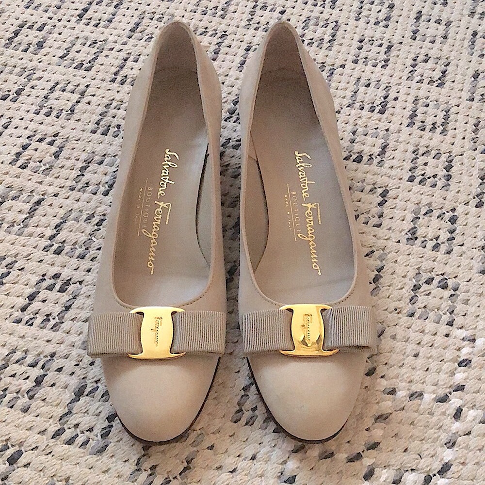 SOLD Salvatore Ferragamo Vera Bow Shoes 6.5 B